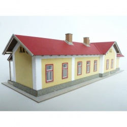 Igra 151013 Bahnhofsgeb�ude Mal� Hra�tice H0