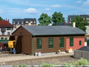 Auhagen 11332 Lokschuppen zweist�ndig H0
