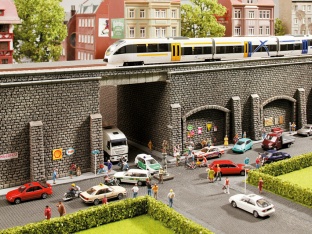 Noch 60450 Gehweg H0