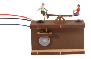 Noch 13400 micro-motion Kinderwippe H0