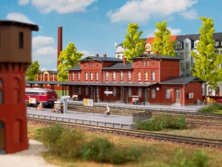 Auhagen 14485 Bahnhof Neupreu�en N-Spur