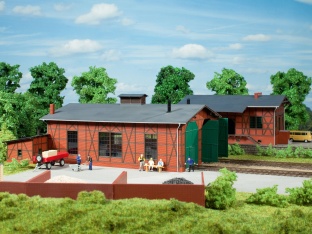 Auhagen 14470 Lokschuppen zweist�ndig N-Spur