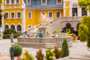 Faller 130129 Schlossgartenbrunnen H0