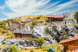 Faller 232131 J�gerhaus und Berggasthof N-Spur