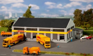 Faller 231733 Logistik-Zentrum DHL mit Figuren N-Spur