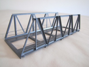 Hack V18-64 Vorflutbr�cke schr�g 18 cm 1-gleisig H0