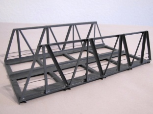 Hack V18-2 Vorflutbr�cke schr�g 18 cm 2-gleisig H0