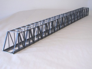 Hack K144 Lange Kastenbr�cke schr�g 144 cm 1-gleisig H0