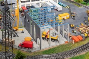 Faller 130892 Industriehalle im Bau, Systembau H0